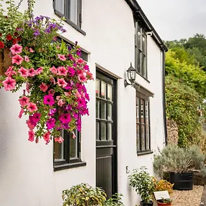 https://woodview-cosy-1840s-cottage-in-chew-valley-and-mendip-aonb.tophotelsbath.com